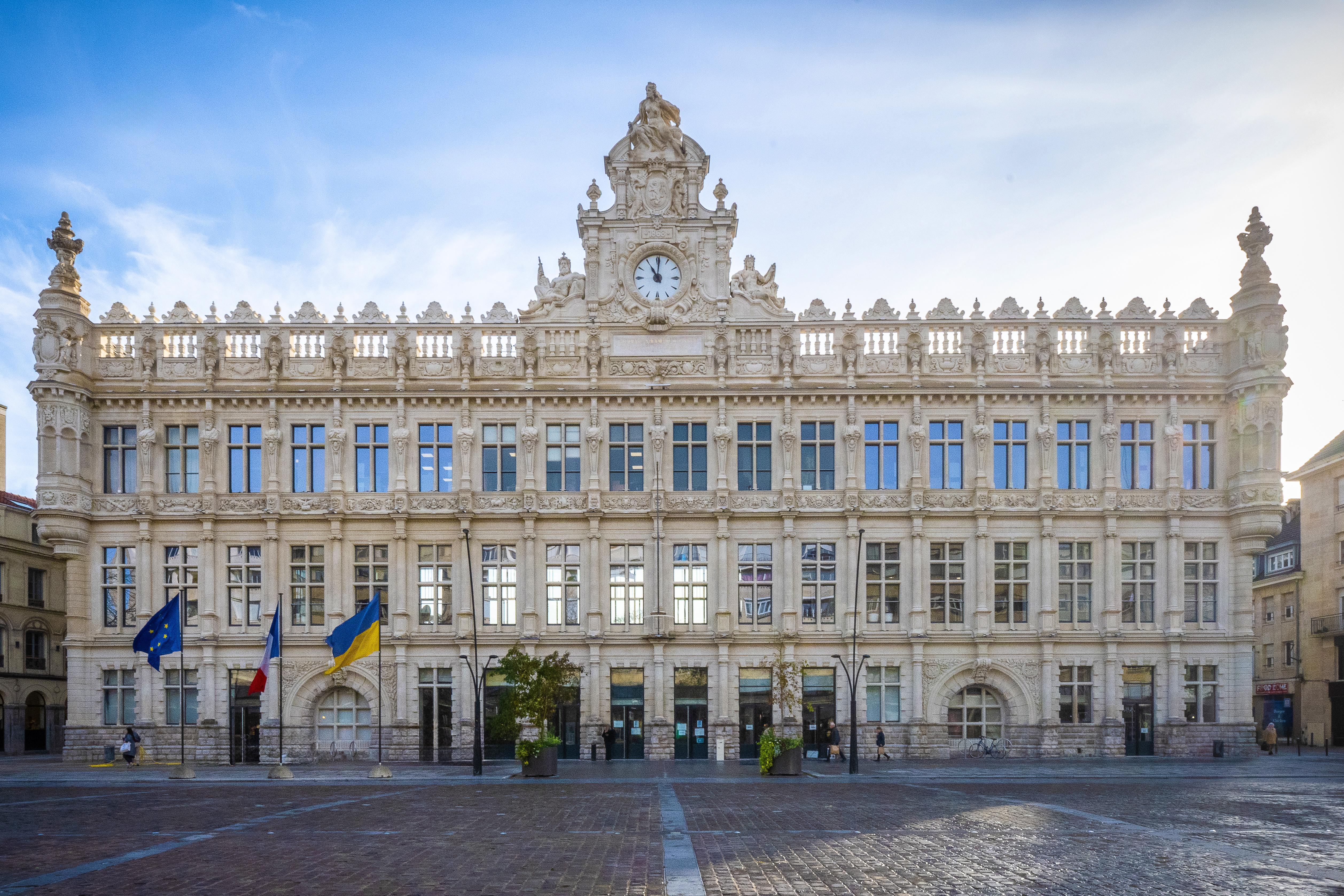 Hotel Baudouin Валансьен Экстерьер фото